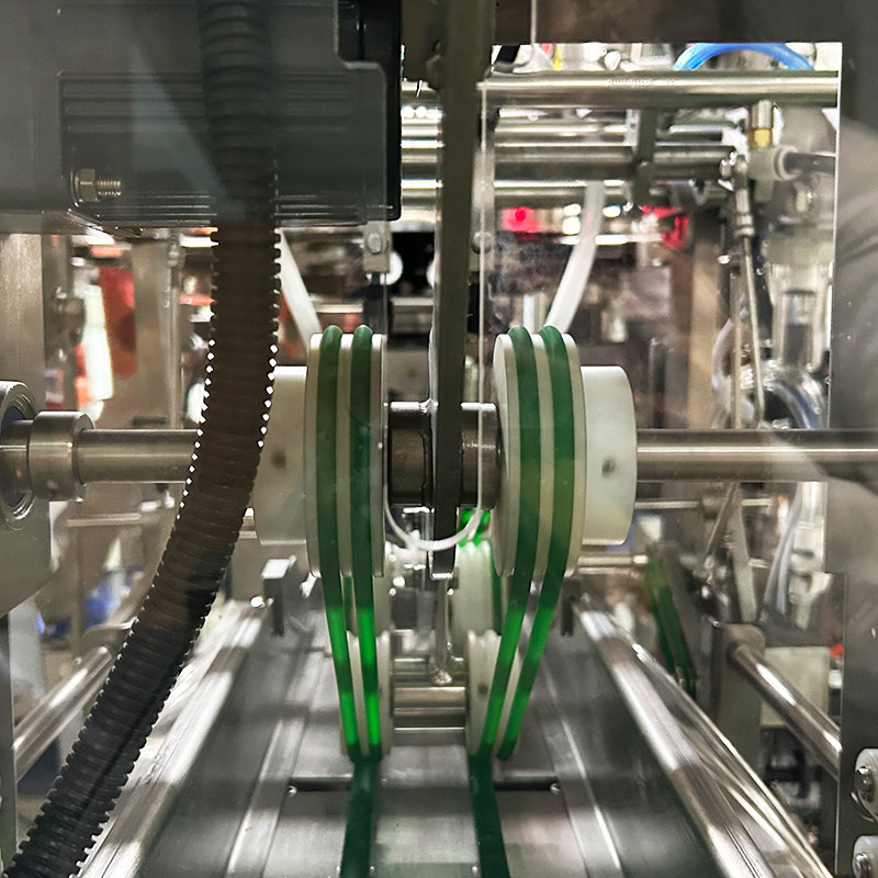 آلة تعبئة أكياس الدجاج بالفشار متعددة الوظائف ذات الشكل غير المنتظم، أكياس الوقوف الأوتوماتيكية، آلة تعبئة أكياس دويباك لحم الخنزير المجمد