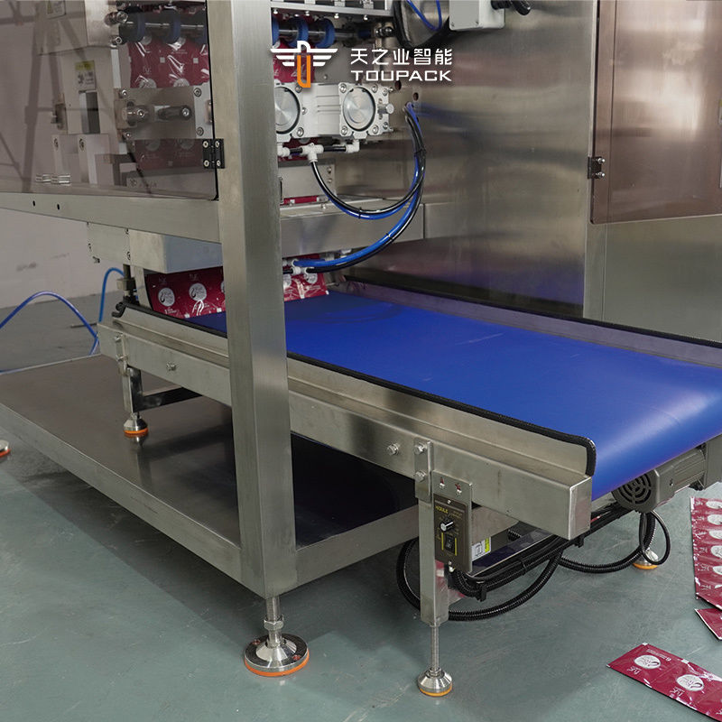 آلات تعبئة الأكياس متعددة المسارات الأوتوماتيكية، مسار متعدد، كاتشب، آلات تعبئة السوائل في أكياس، آلات تعبئة العسل في أكياس متعددة المسارات