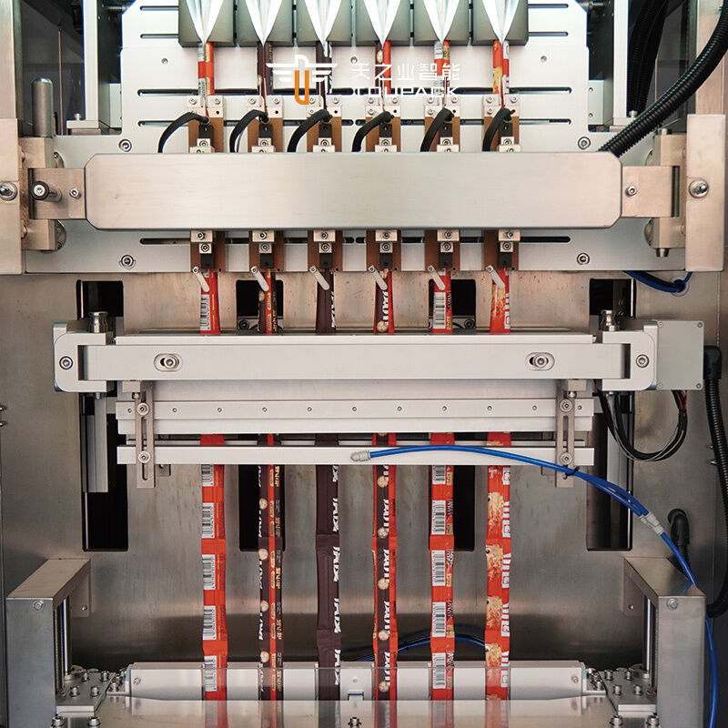 آلة تعبئة السوائل متعددة المسارات شامبو أكياس بلسم الشعر كاتشب عسل آلة تعبئة سائلة