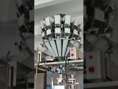 عصي طعام لمرة واحدة تزن آلة التعبئة والتغليف المنتجات الشريط الطويل مع 16 رأس وزنها